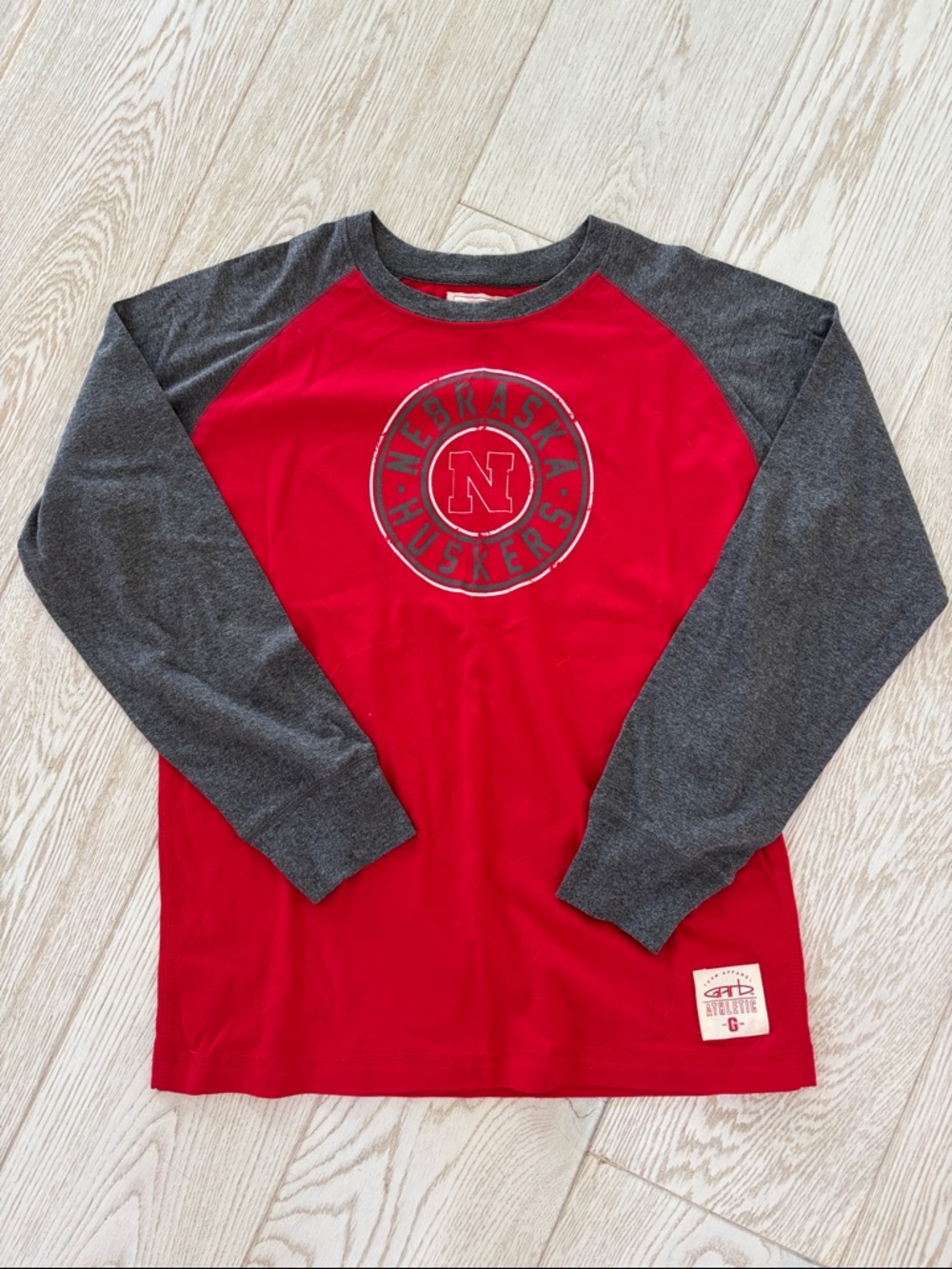 Kids Nebraska Cornhuskers long sleeve tee.
